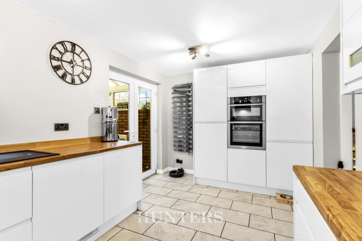 Knight Crescent, Middleton, Manchester, M24