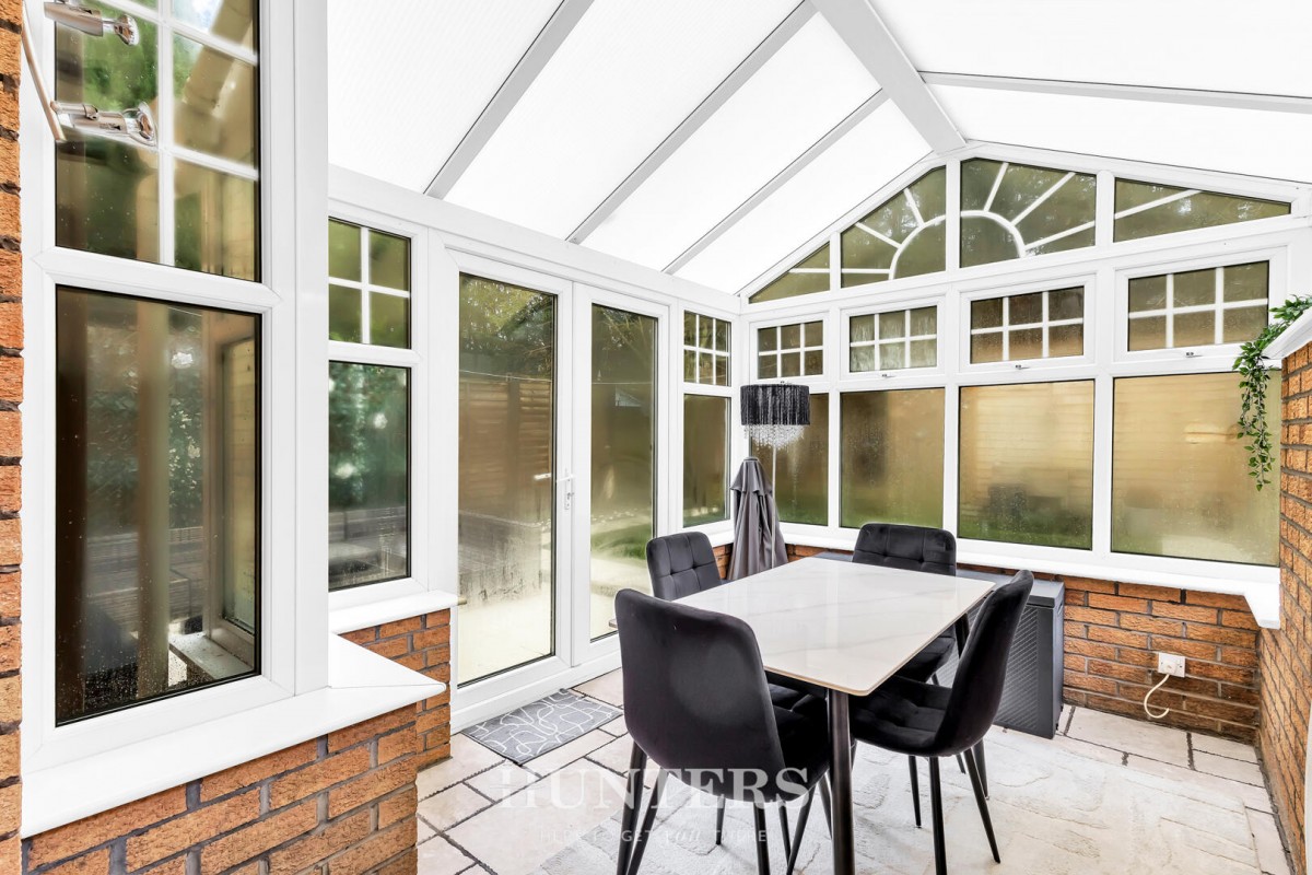 Knight Crescent, Middleton, Manchester, M24