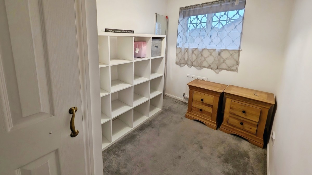 Couzens Close, Chipping Sodbury, Bristol