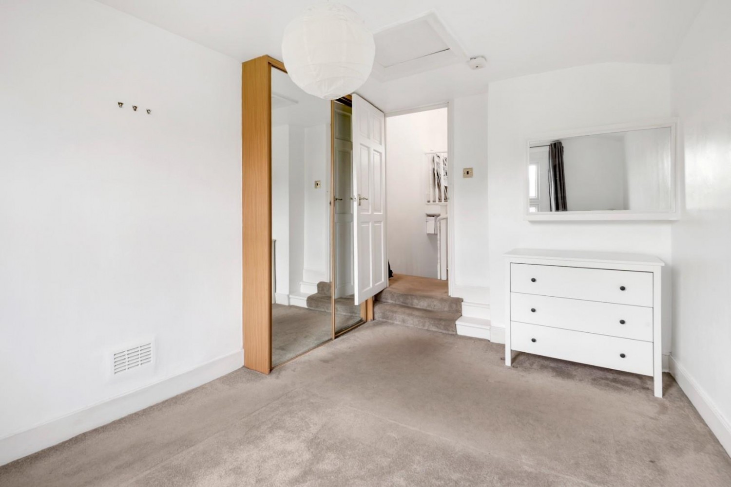 Albion Road, London, N16