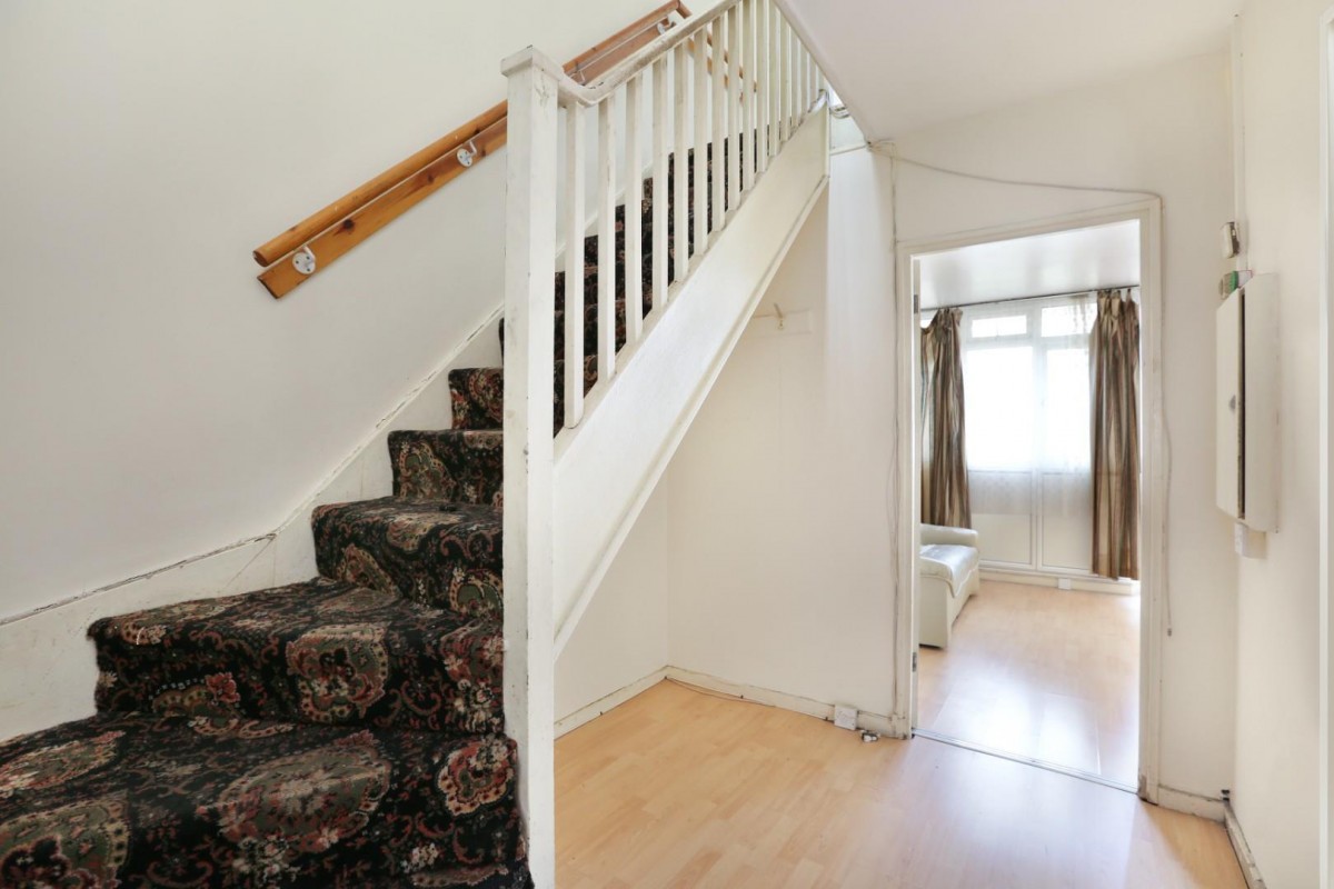 Carroun Road, London