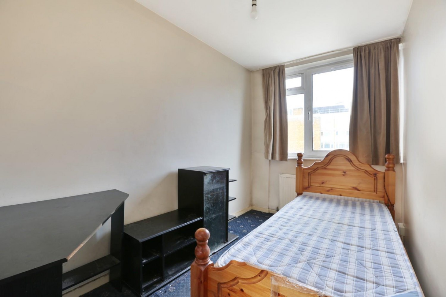 Carroun Road, London