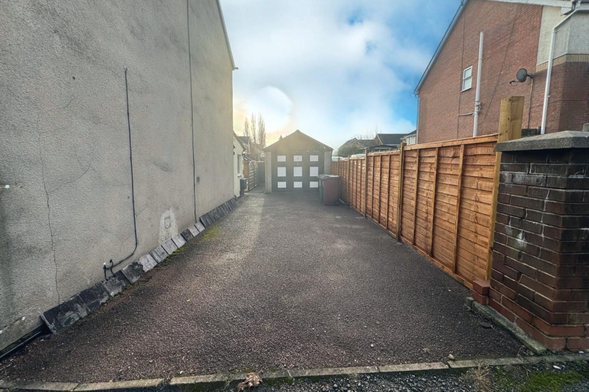 Bridge Street, New Tupton, Chesterfield