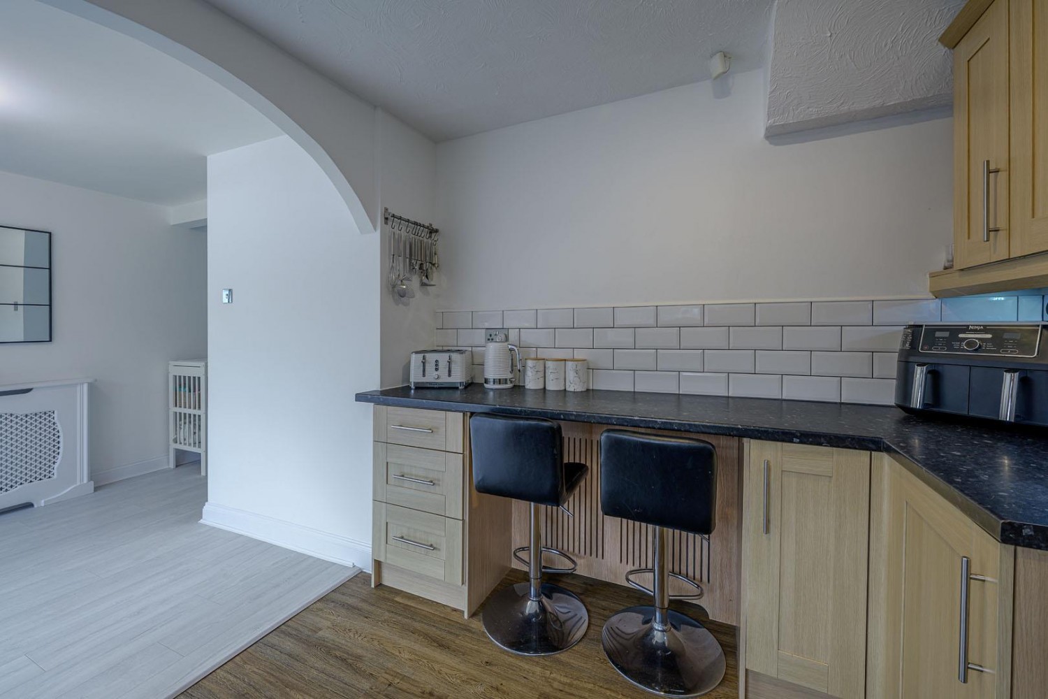 Chelford Crescent, Kingswinford, DY6 8PB