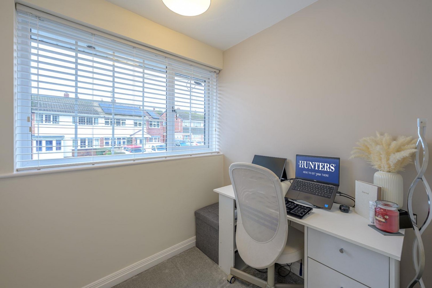 Chelford Crescent, Kingswinford, DY6 8PB