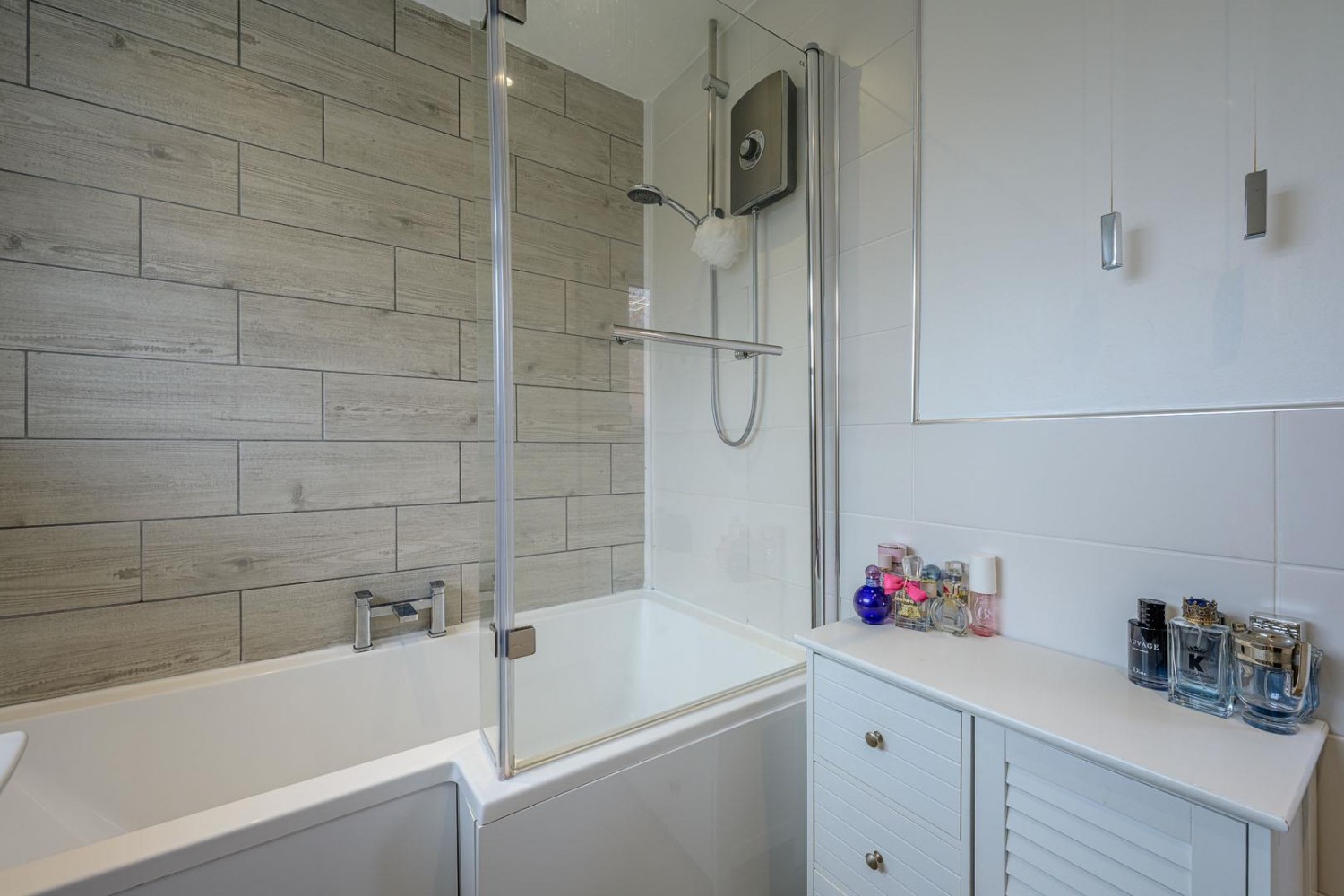 Chelford Crescent, Kingswinford, DY6 8PB