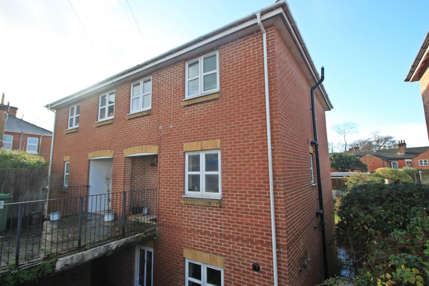 New Road, Netley Abbey