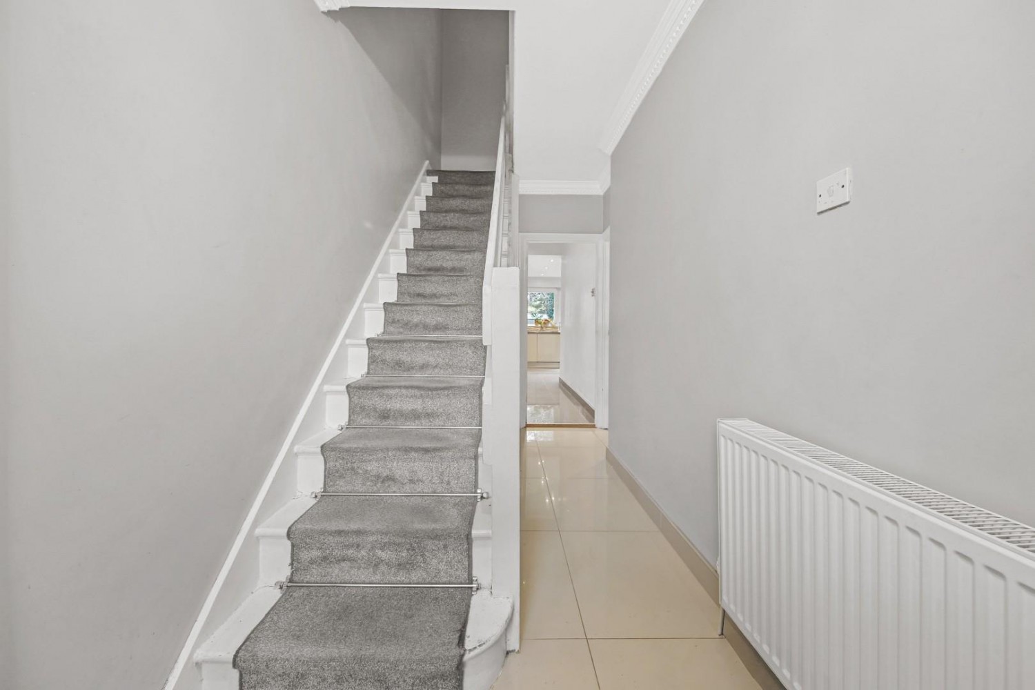 Grosvenor Road, Dagenham, RM8