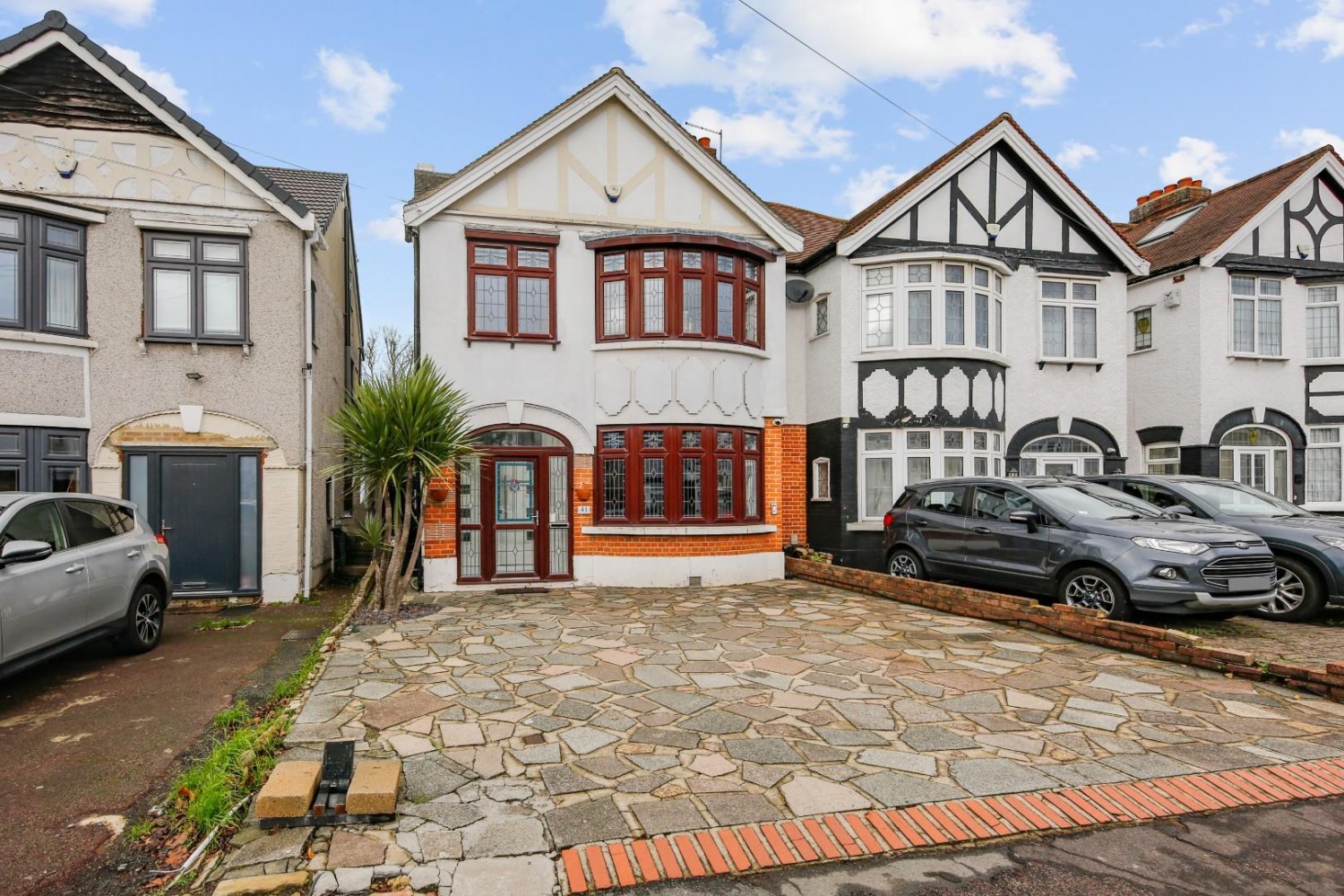 Longwood Gardens Clayhall IG5