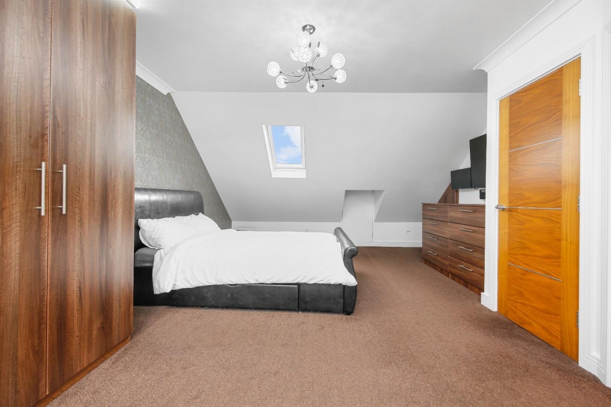 Longwood Gardens Clayhall IG5