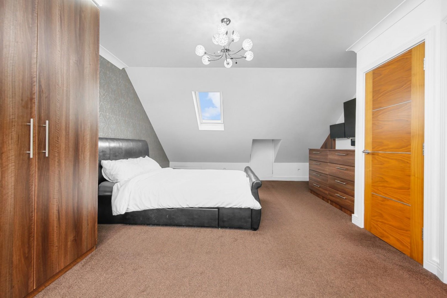 Longwood Gardens Clayhall IG5