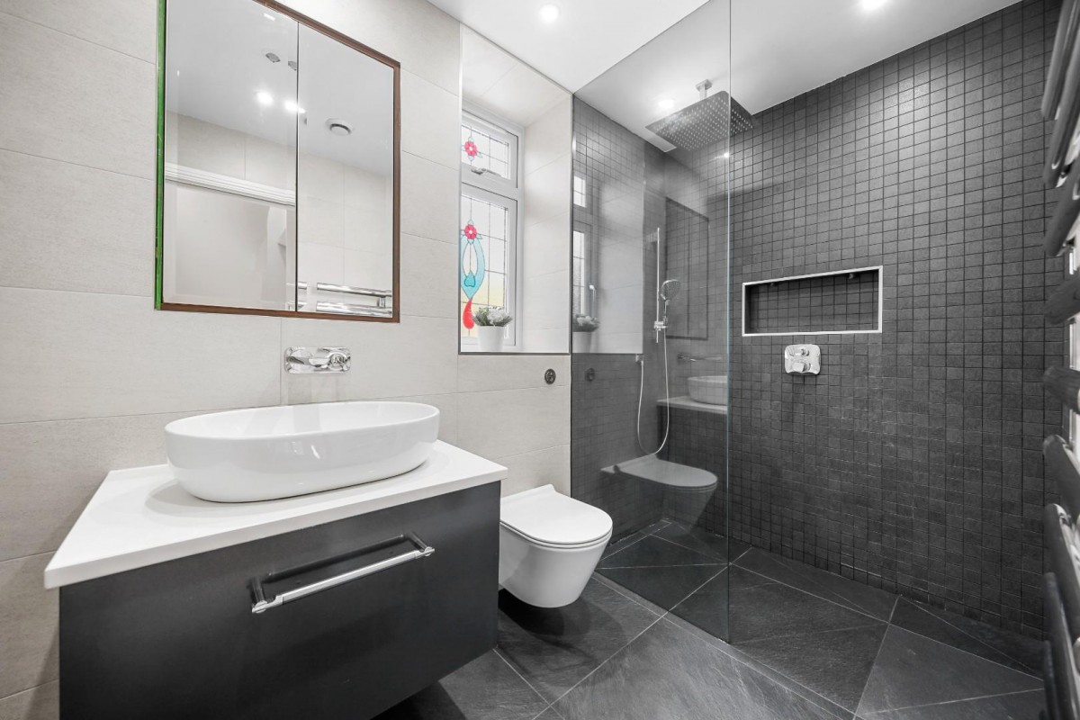 Longwood Gardens Clayhall IG5