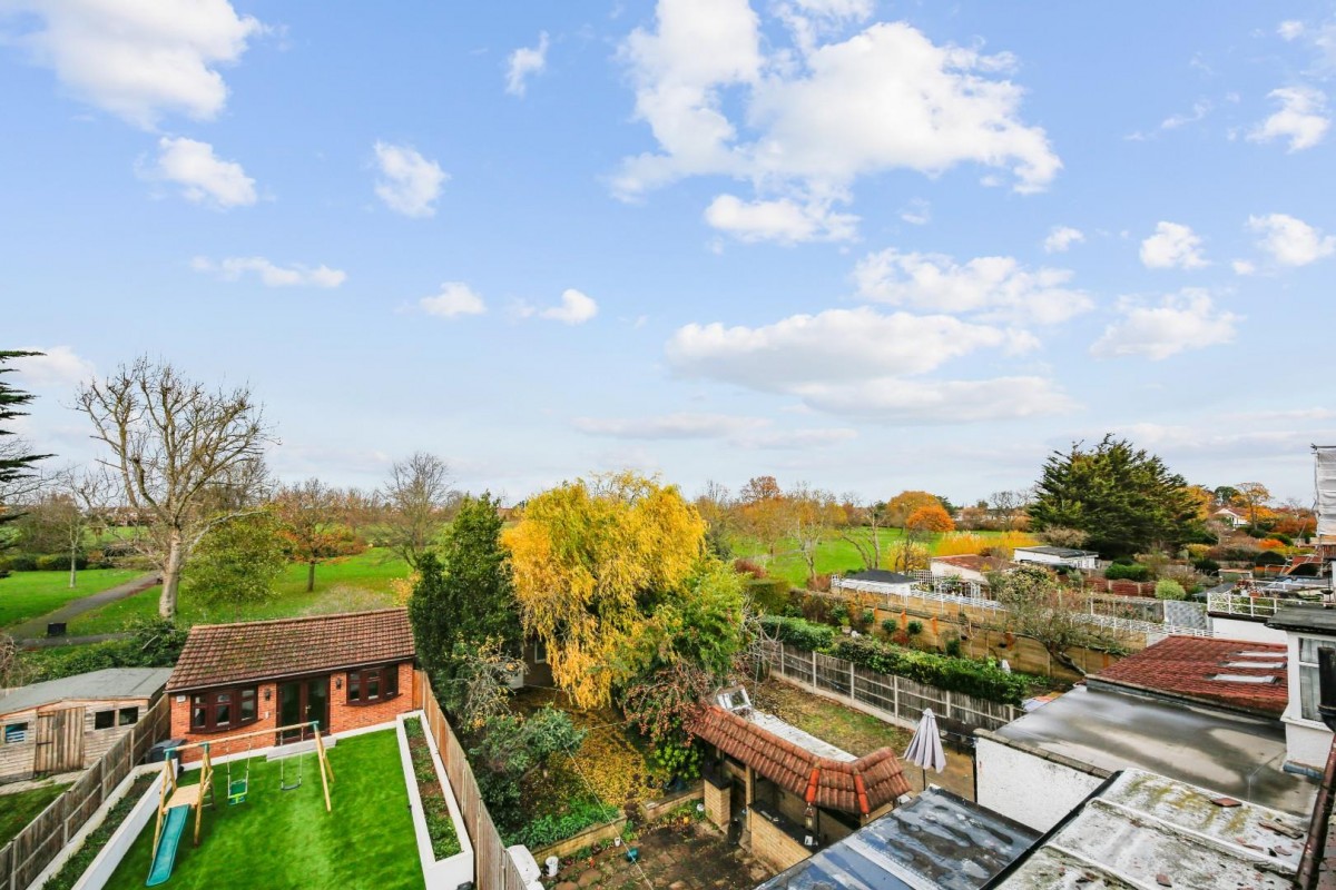 Longwood Gardens Clayhall IG5