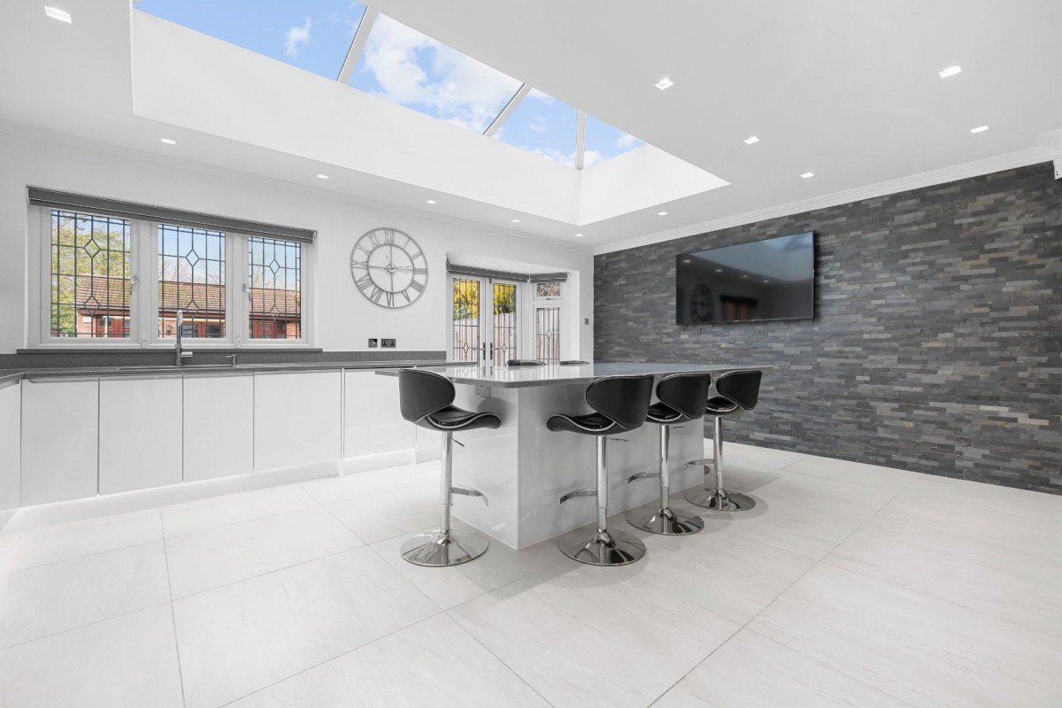 Longwood Gardens Clayhall IG5