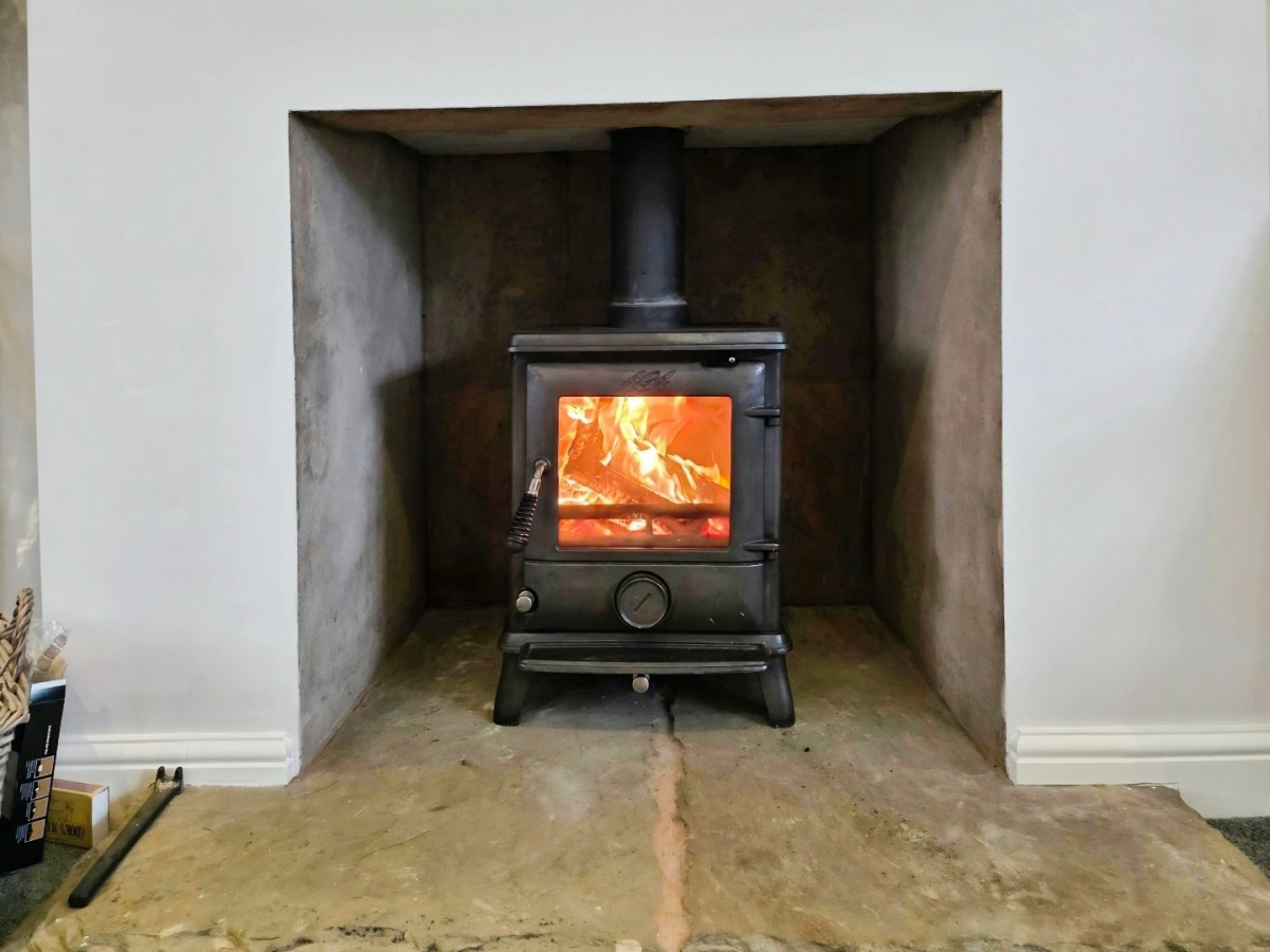 Marsh Road, Leonard Stanley