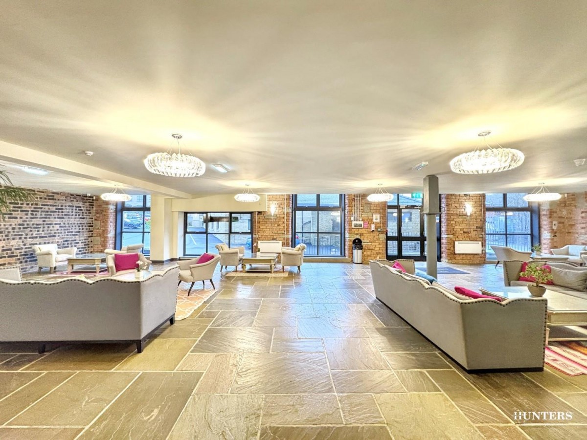 Upper Blakeridge Lane, Batley