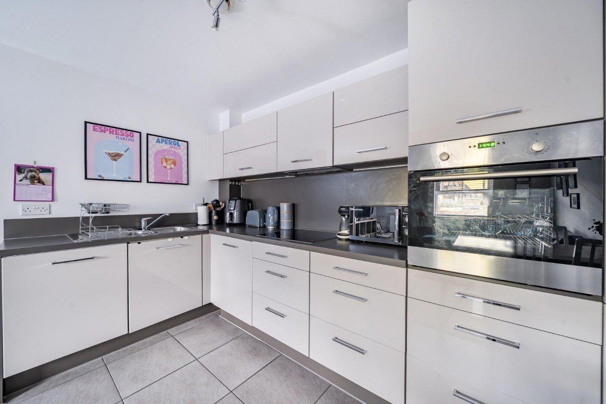 Ashville Way, Wokingham