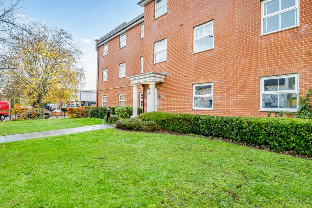 Ashville Way, Wokingham