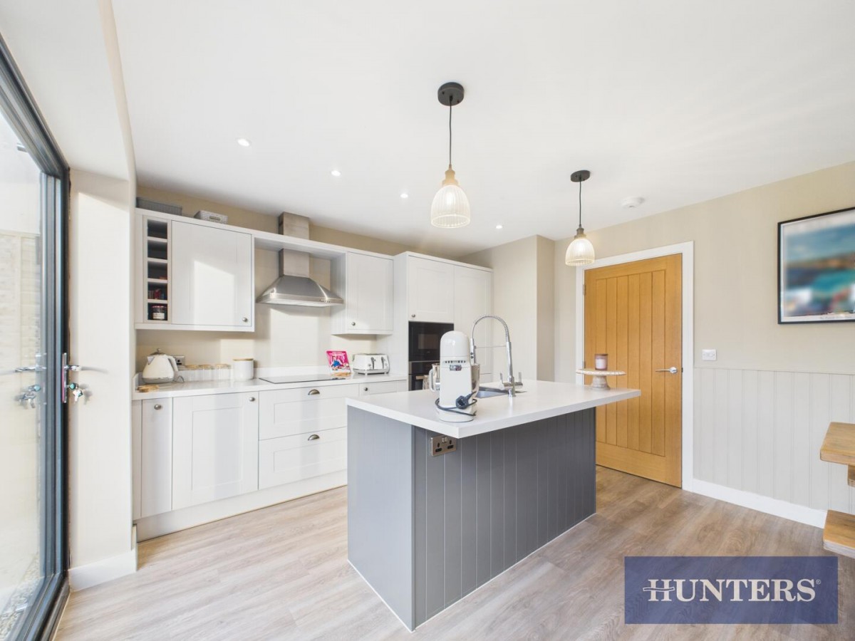 Burton Fields, Brandesburton