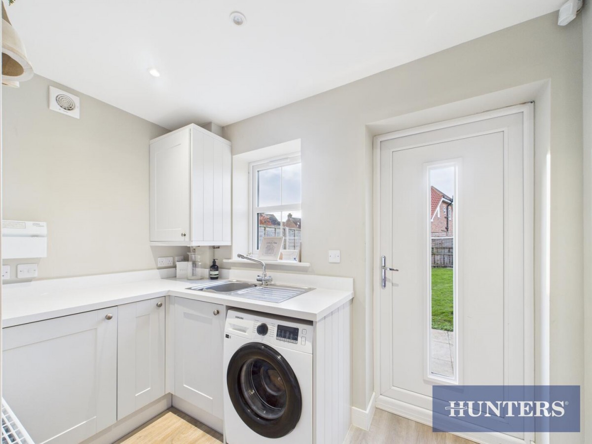 Burton Fields, Brandesburton