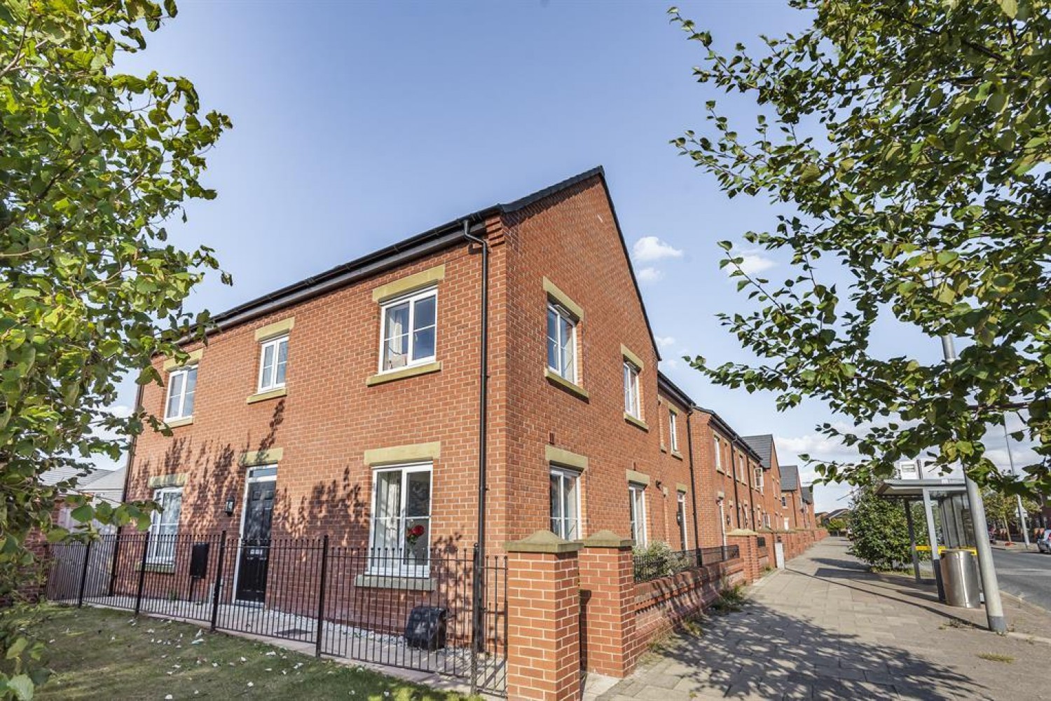 Plank Lane, Leigh, WN7 4QA