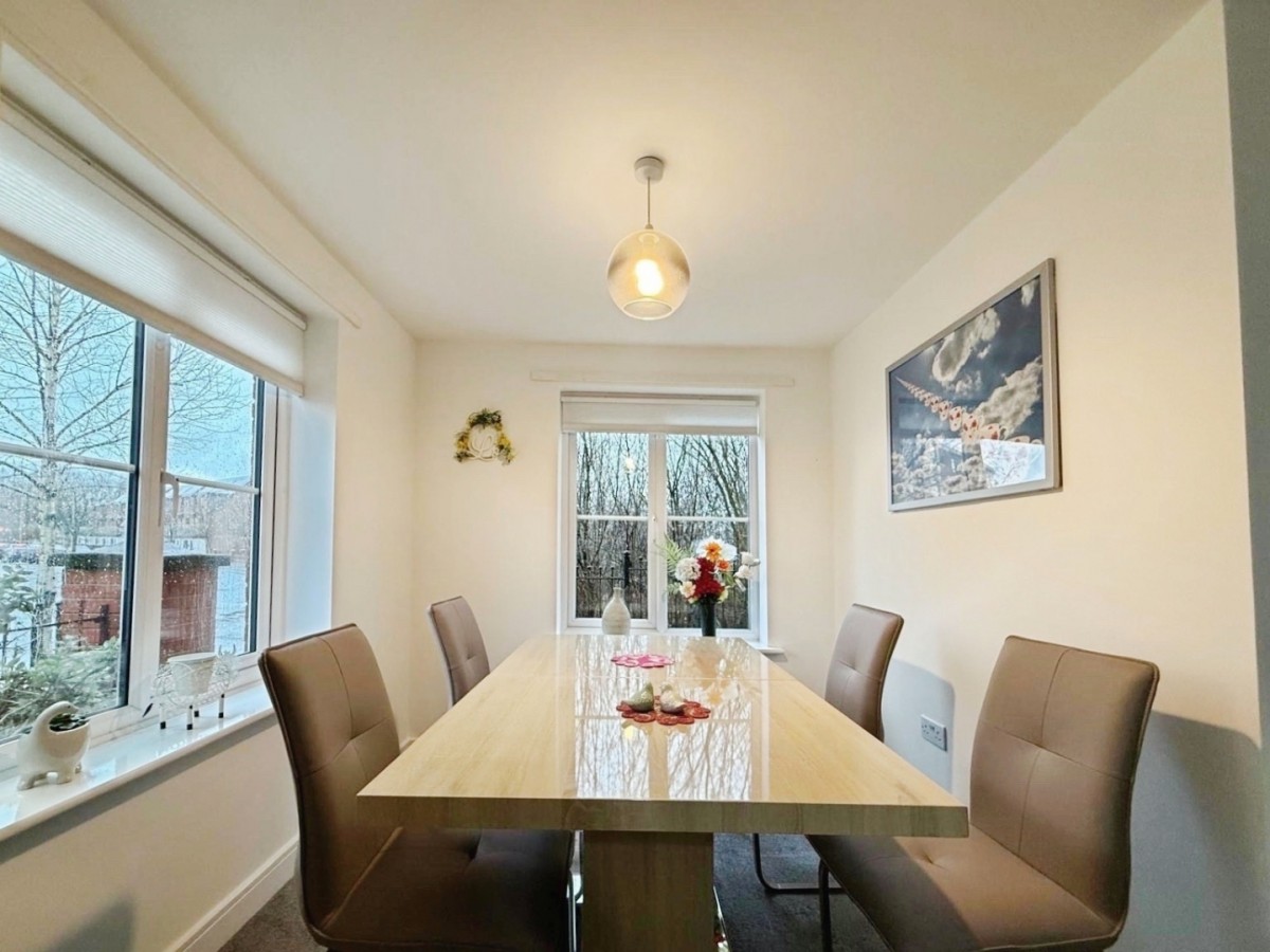 Plank Lane, Leigh, WN7 4QA