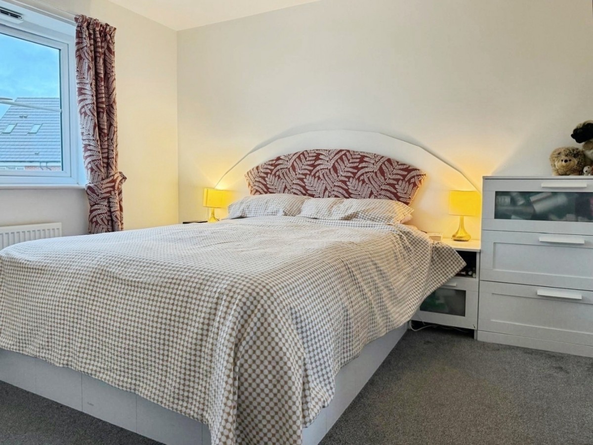 Plank Lane, Leigh, WN7 4QA