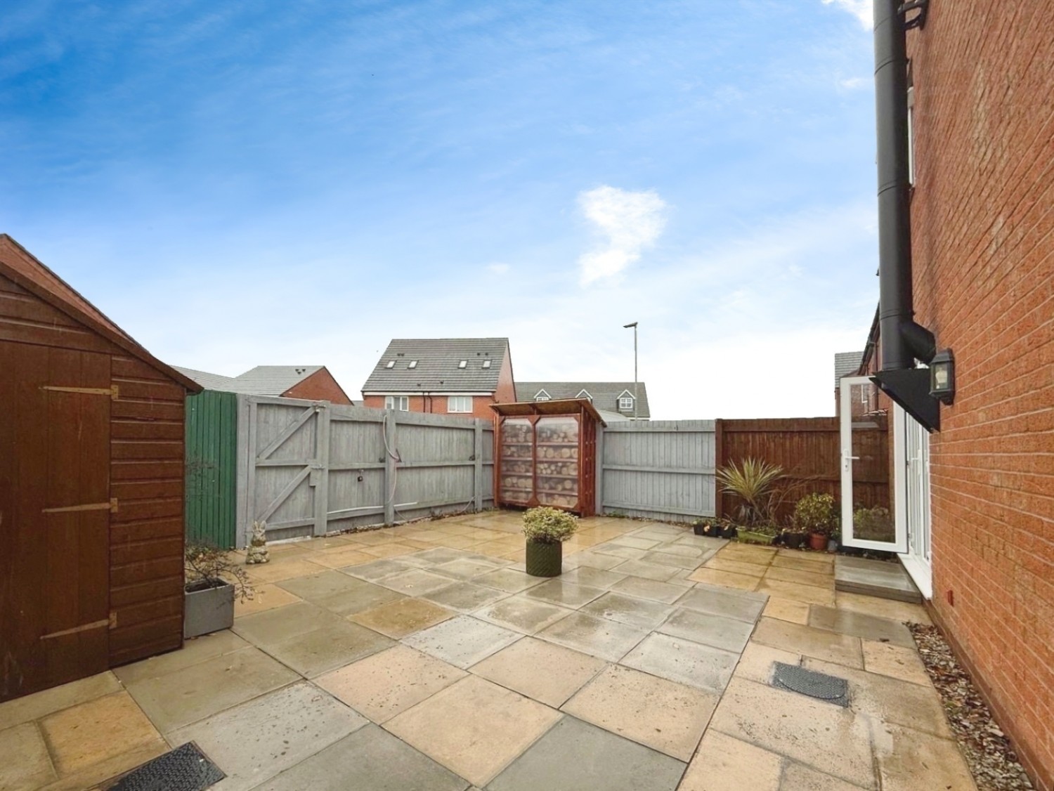 Plank Lane, Leigh, WN7 4QA