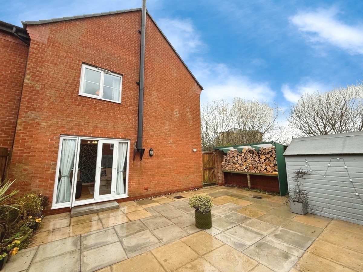 Plank Lane, Leigh, WN7 4QA