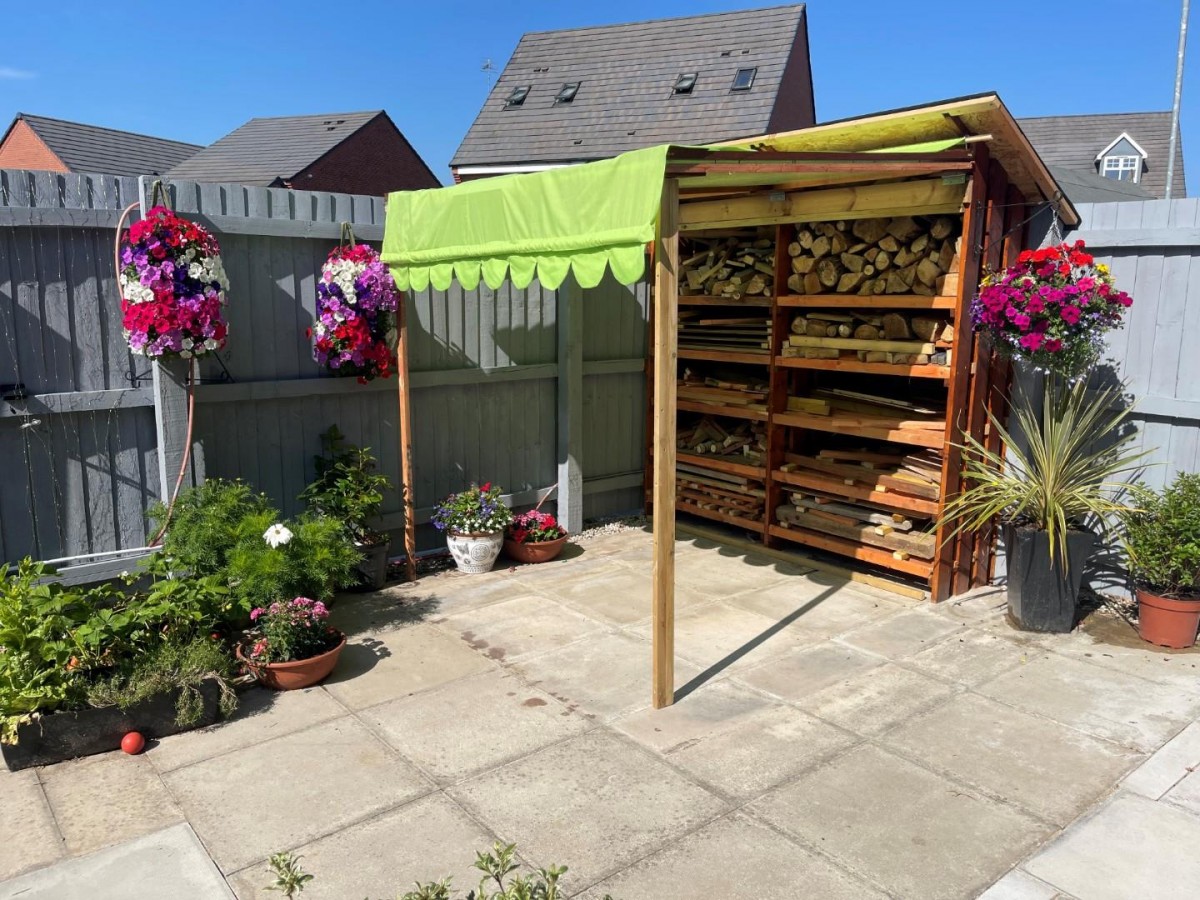 Plank Lane, Leigh, WN7 4QA