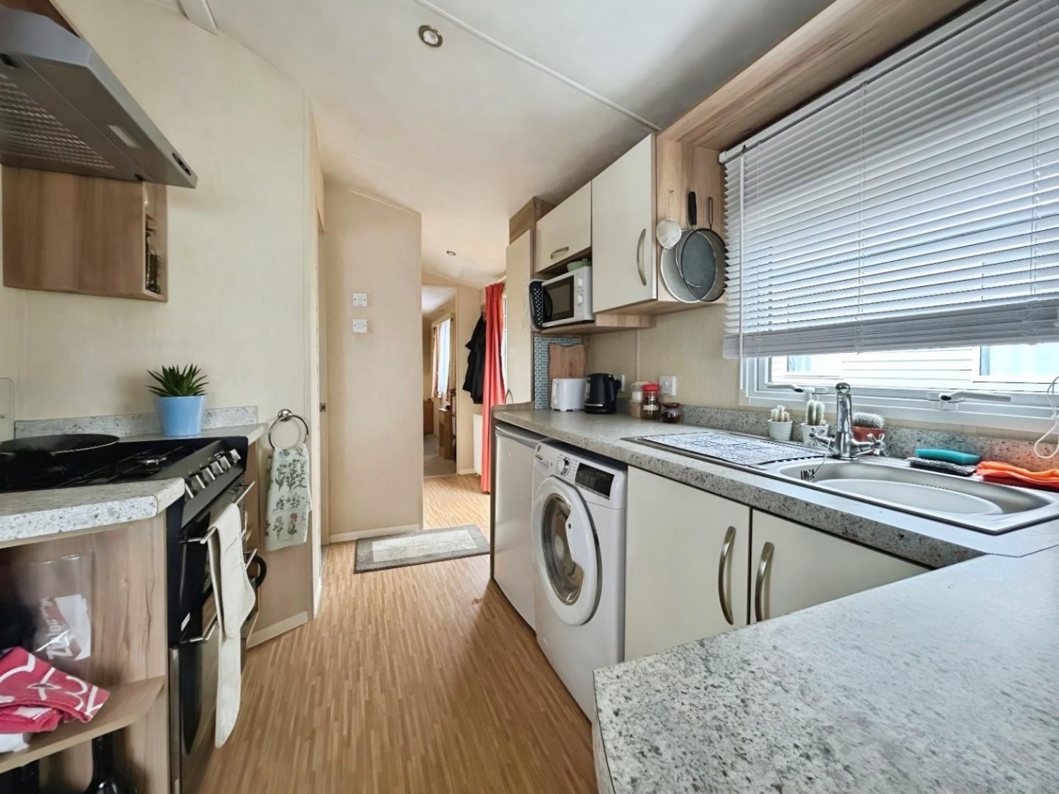 Pinemoor Caravan Park Burley Bank Road, Harrogate, HG3 2RZ