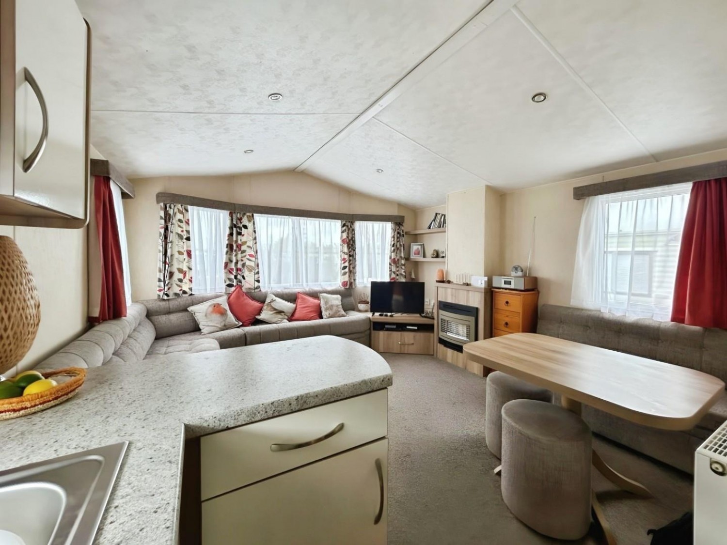 Pinemoor Caravan Park Burley Bank Road, Harrogate, HG3 2RZ