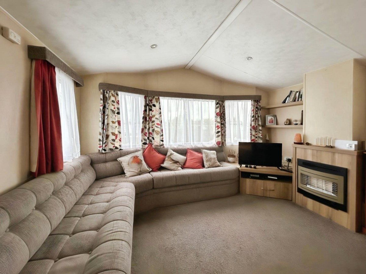 Pinemoor Caravan Park Burley Bank Road, Harrogate, HG3 2RZ