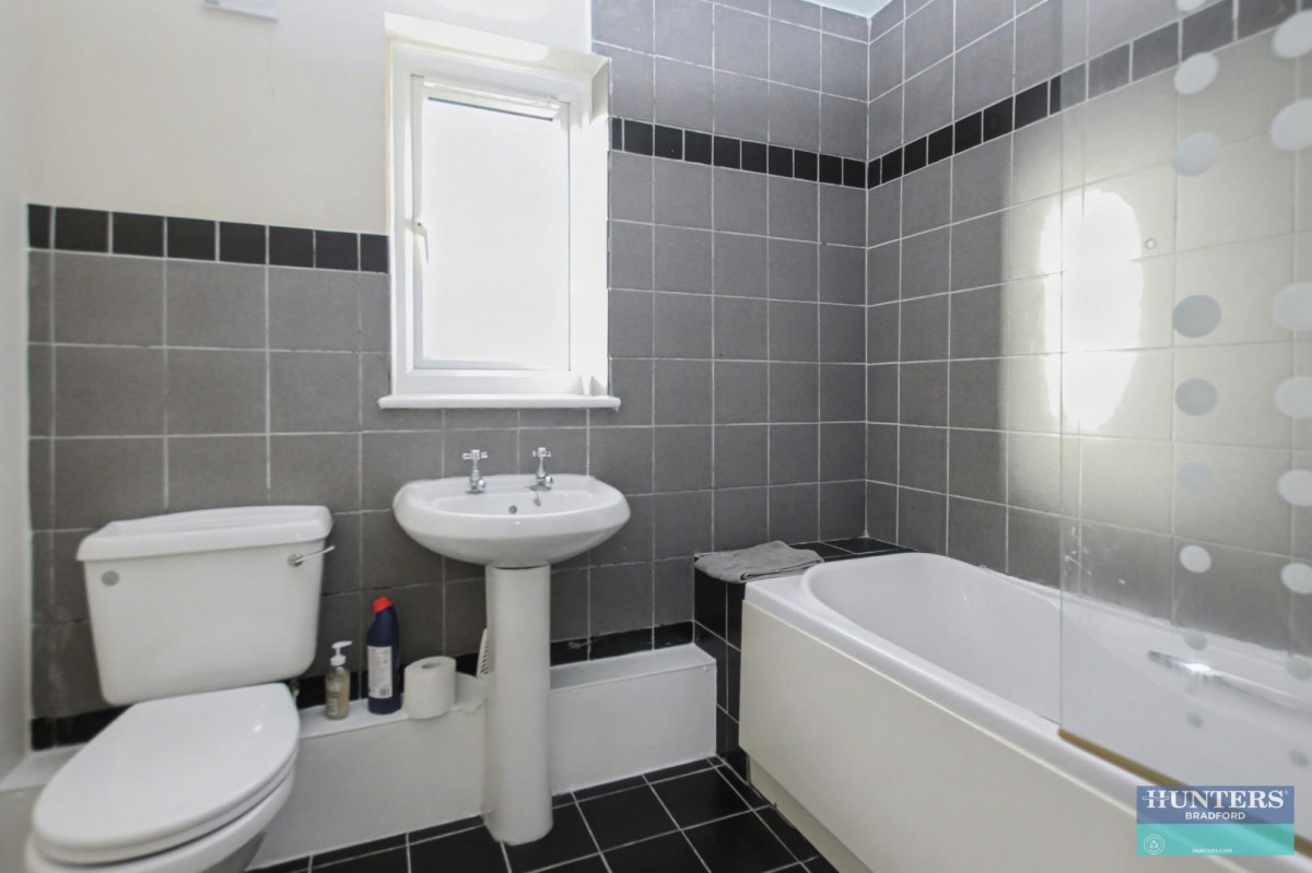 Chamberlain House, 4 Ned Lane Bradford, West Yorkshire, BD4 0EH