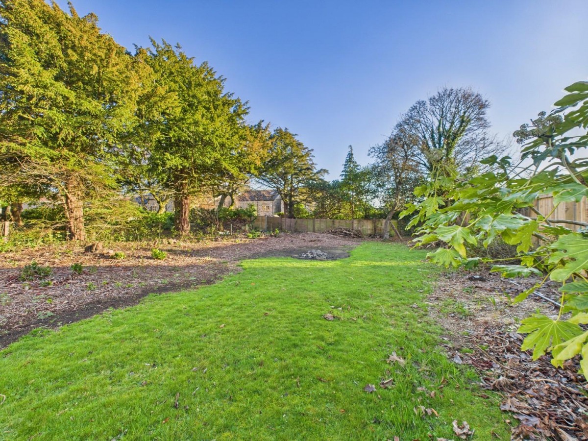 Sheriff Lane, Bingley