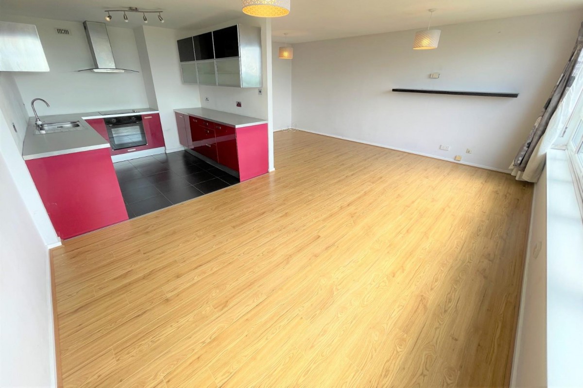 Ingledew Court, Alwoodley, Leeds