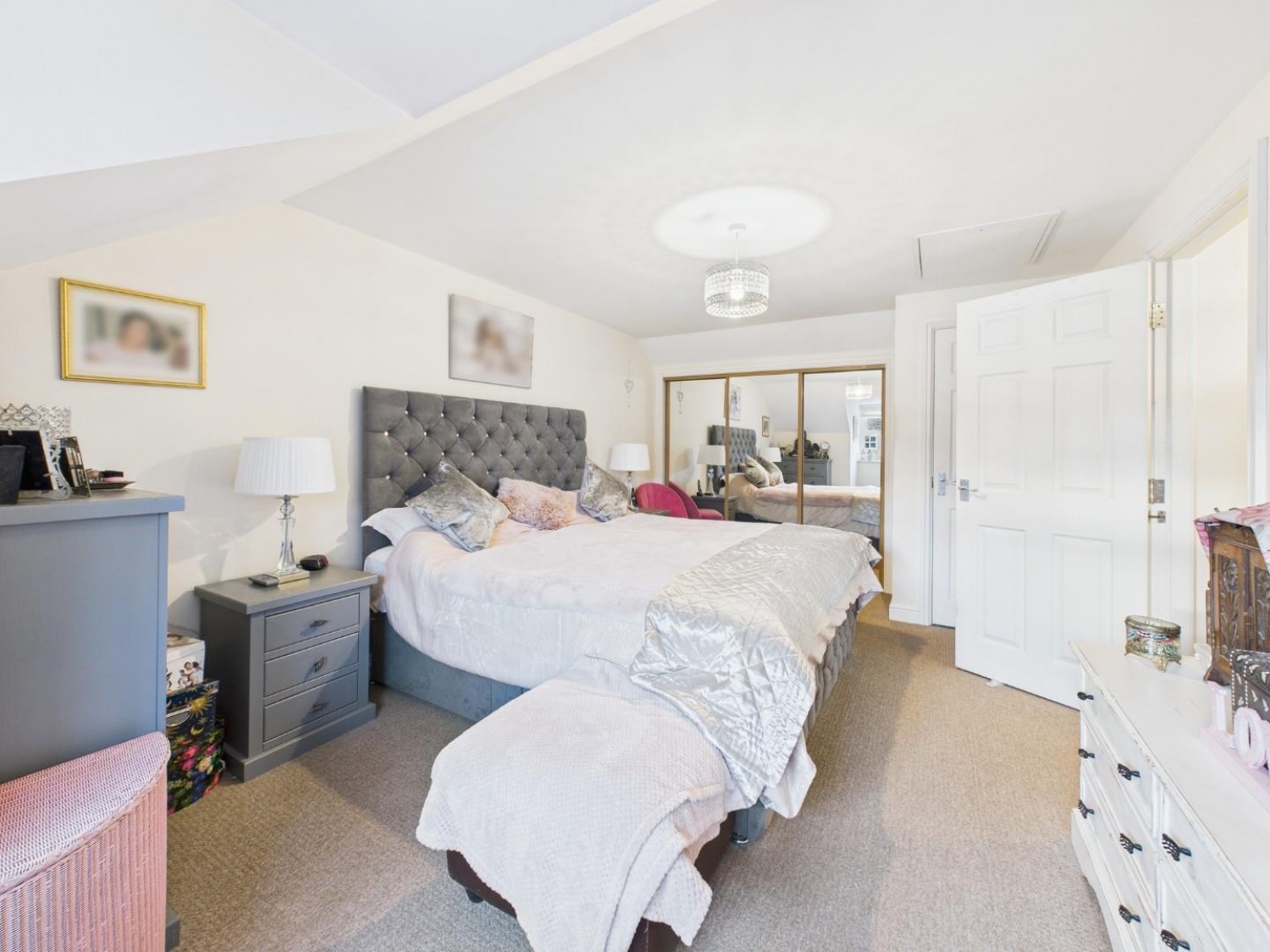 Pepper Hill Lea, Keighley