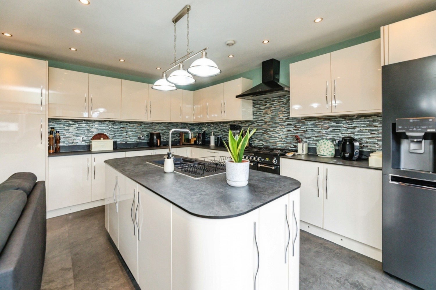 Hesley Grove, Chapeltown, Sheffield