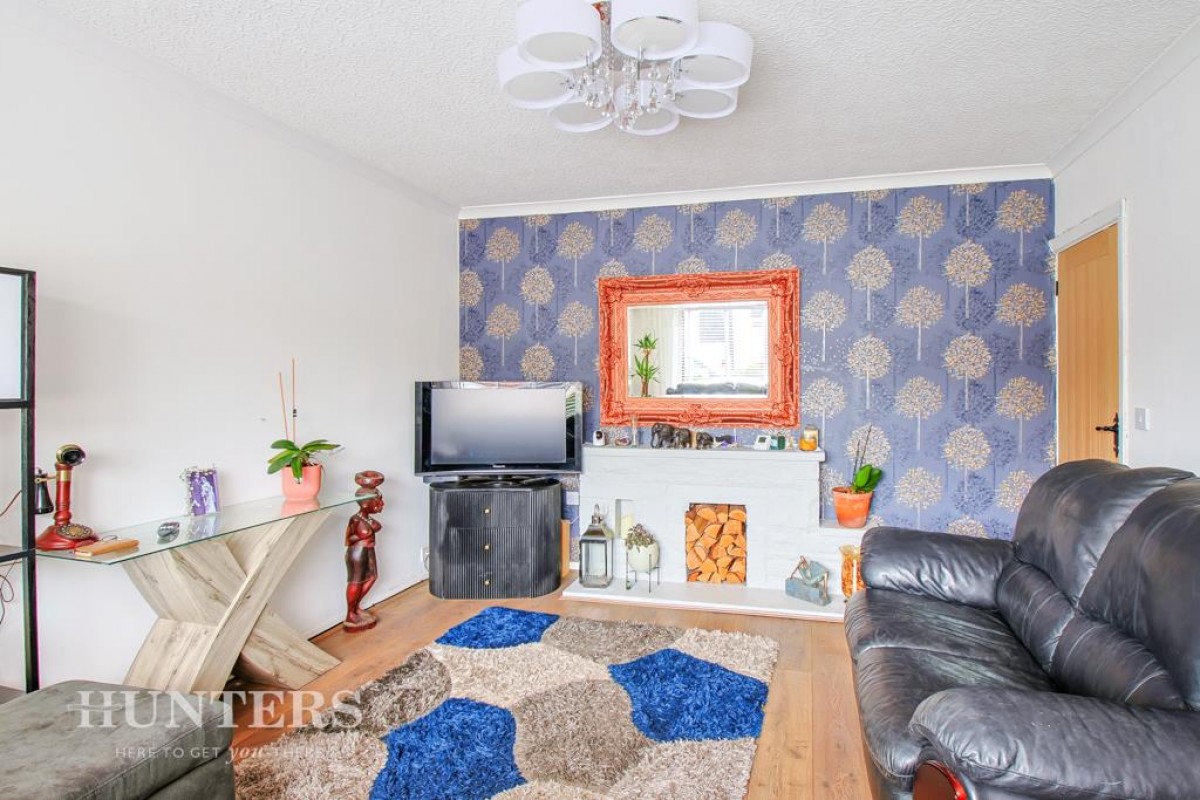 Milford Crescent, Littleborough, OL15 9EF