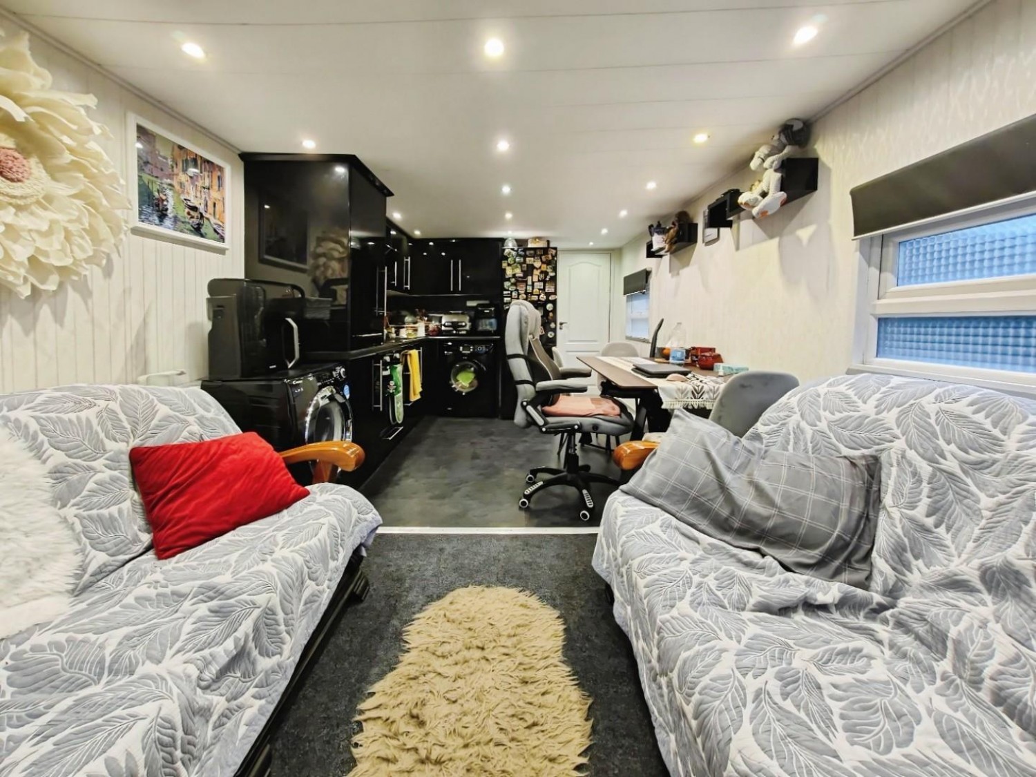 Nine Mile Ride, Finchampstead, Wokingham