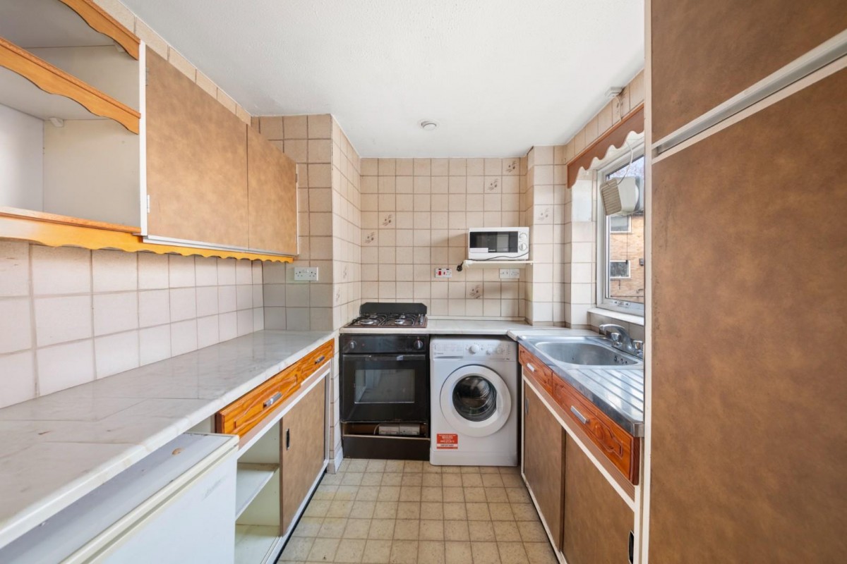 Compton Road, Hayes, UB3 2AZ