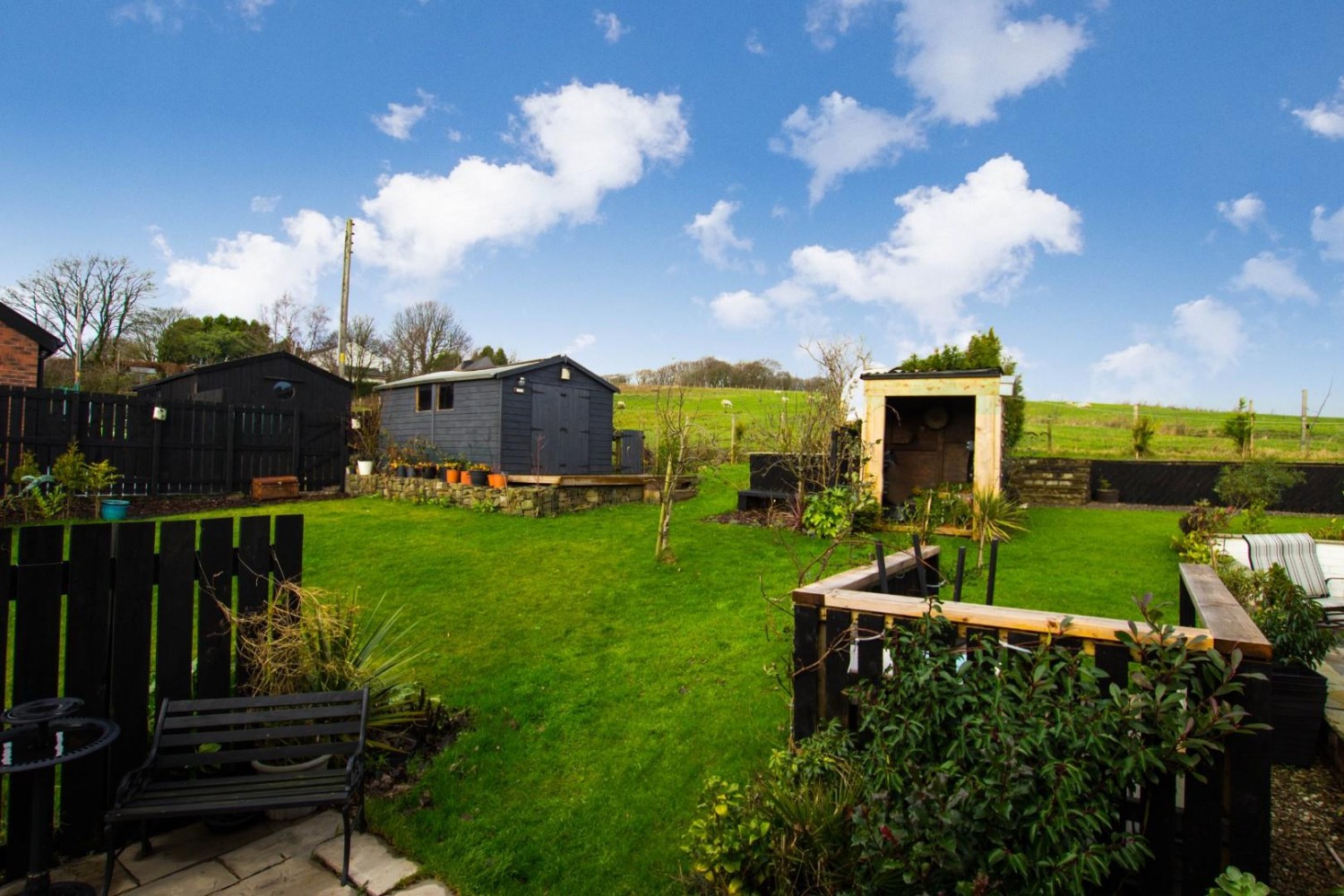 'Bradda' Bog Height Road