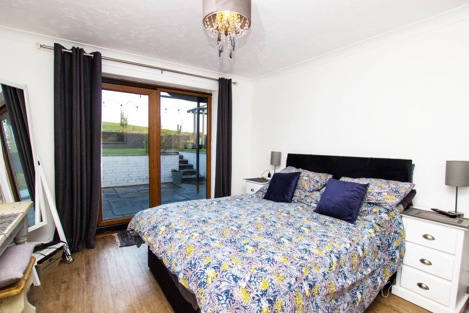 'Bradda' Bog Height Road