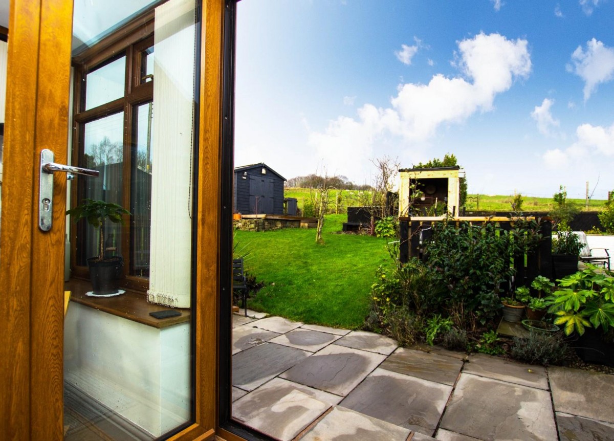 'Bradda' Bog Height Road