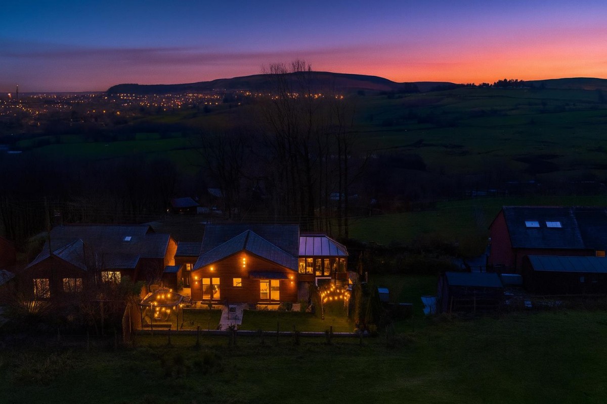 'Bradda' Bog Height Road