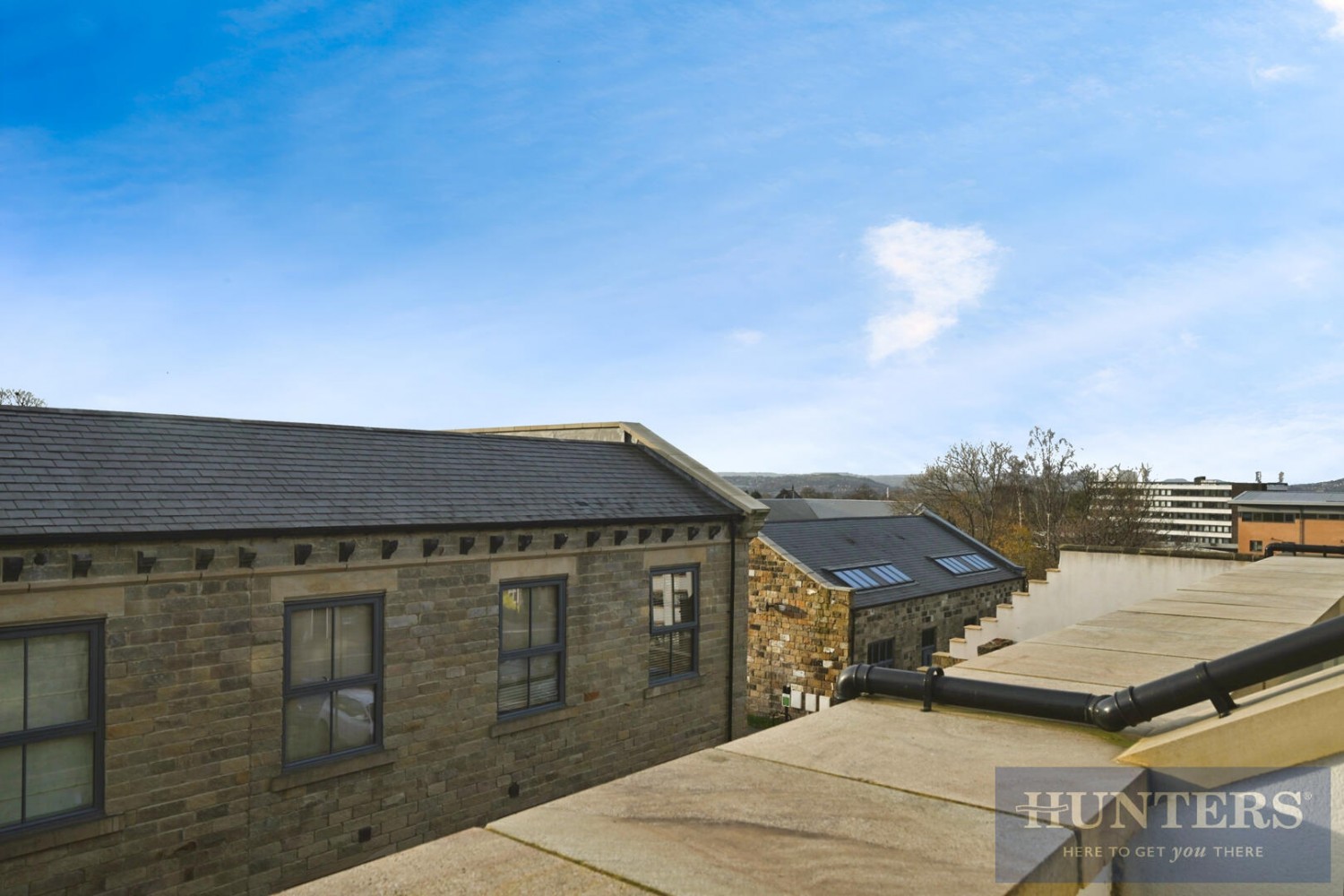 2 bedroom House for sale in Dyehouse Walk, Yeadon, Leeds