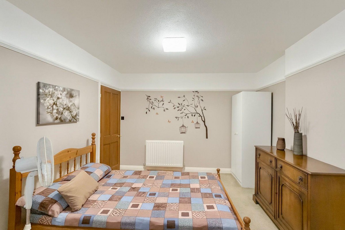 Burleigh Road, Sutton