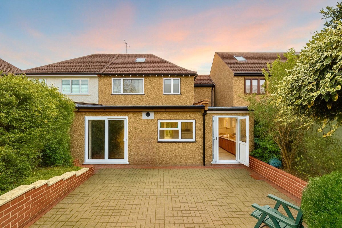 Burleigh Road, Sutton