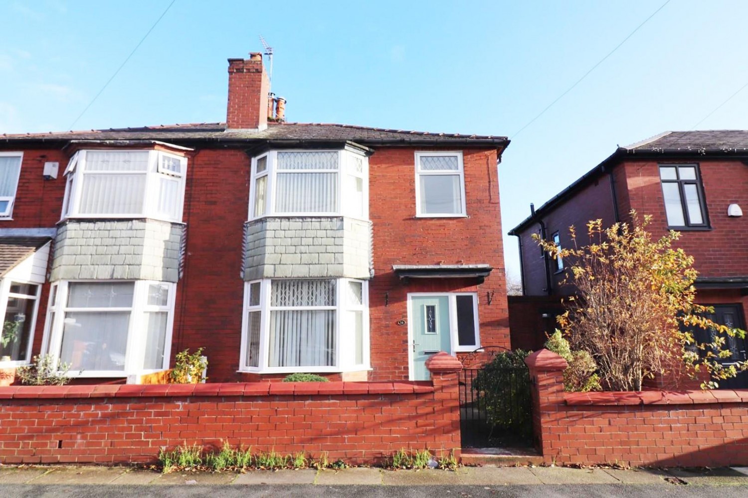 Florence Avenue, Bolton