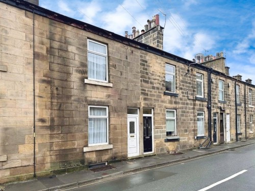 North Parade, Otley, LS21